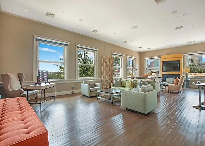 Vanity 2 Bedroom Loft Downtown Ft Worth Apartment